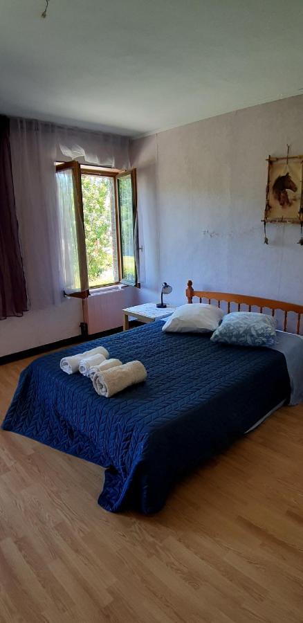 Chez Josie, Chambre 18Mcarre Dans Une Longere Normande Francheville  エクステリア 写真